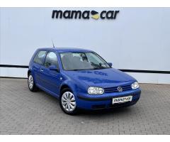 Volkswagen Golf Variant R-Line mHEV DSG Zlevněno o 16 000 Kč