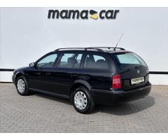 ŠKODA SUPERB COMBI 2.0TDI 140 LAURIN&K 4X4 DSG 7ST