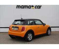 Mini Cooper 1.5i 100kW LED AUT. 1.MAJ. ČR - 7