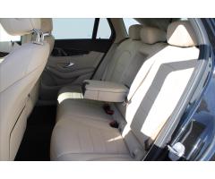 Mercedes-Benz GLC 200 4MATIC 145kW SERVIS.KNIHA - 11