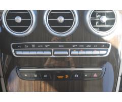 Mercedes-Benz GLC 200 4MATIC 145kW SERVIS.KNIHA - 19