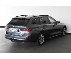 BMW Řada 3 320d 140kW AT8 X-Drive Advantage Záruka až 5 let - 3