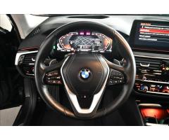 BMW Řada 5 3,0 530d X-Drive AT8 Záruka až 5 let - 17