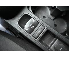 Volkswagen Sharan 2,0 TDi 110kW Comfortline 7míst Záruka až 5 let - 27