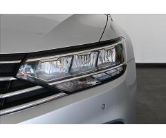 Volkswagen Passat 2,0 TDI 110 kW BUSINESS Záruka až 5 let - 28