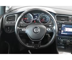 Volkswagen Golf 1,6 TDi 85kW Trendline Zárukaaž 5 let - 16