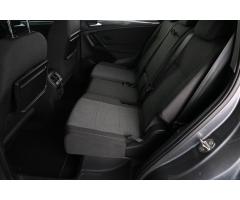 Volkswagen Tiguan Allspace 2,0 TDi 110kW 4Motion 7/míst Panorama Záruka až 5 let - 11