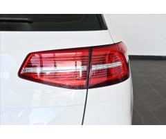 Volkswagen Passat 2,0 TDI 110kW DSG Highline ZÁRUKA AŽ 5 LET - 32