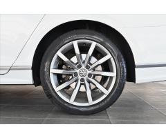 Volkswagen Passat 2,0 TDI 110kW DSG Highline ZÁRUKA AŽ 5 LET - 33