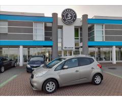 Kia Venga 1,6 CVVT Exclusive - 1