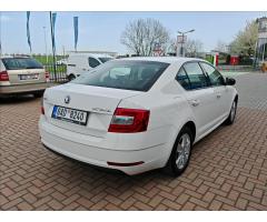 Škoda Octavia 1,6 TDi Ambition - 6