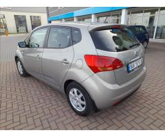 Kia Venga 1,6 CVVT Exclusive - 7