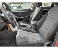 Hyundai i30 1,6 GDi Comfort - 9