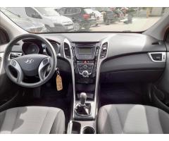 Hyundai i30 1,6 GDi Comfort - 11