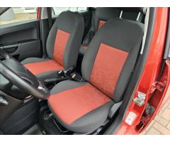 Ford Fiesta 1,3 i - 12