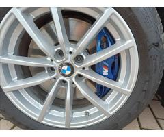 BMW Řada 3 330e xDrive Hybrid AT M-Sport - 17