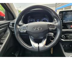 Hyundai i30 1,5 DPi Comfort - 11