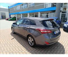 Hyundai i30 1,6 GDi AT GO - 8