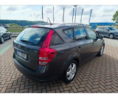 Kia Ceed 1,6 CRDi - 6