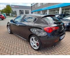 Alfa Romeo Giulietta 1,7 TBi Q.V. - 8