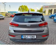 Hyundai i30 1,5 T-GDi MHEV SMART - 7