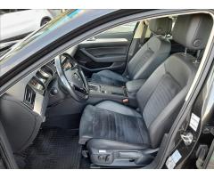 Volkswagen Passat 2,0 TDi DSG Highline - 12