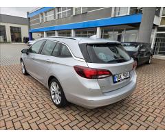 Opel Astra 1,4 Turbo ST - 8