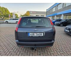 Ford Focus 1,6 i 16V - 7