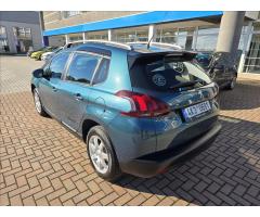 Peugeot 2008 1,2 i PureTech - 8