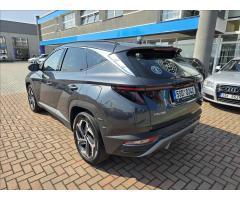 Hyundai Tucson 1,6 Hybrid DCT Smart - 8