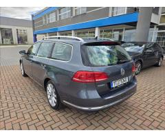 Volkswagen Passat 2,0 TDi 4x4 Variant - 8