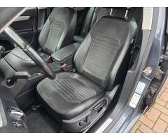 Volkswagen Passat 2,0 TDi 4x4 AUTOMAT Variant - 13