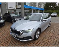 ŠKODA SUPERB COMBI 2.0TDI 140 LAURIN&K 4X4 DSG 7ST