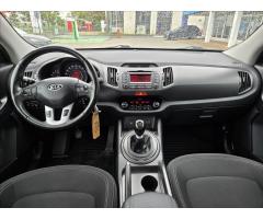 Kia Sportage 2,0 CRDi - 9