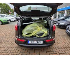 Kia Sportage 2,0 CRDi - 17