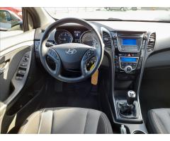 Hyundai i30 1,6 CRDi Weekend - 9