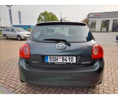 Toyota Auris 1,6 VVT-i - 7