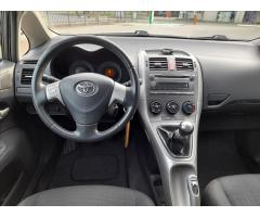 Toyota Auris 1,6 VVT-i - 9