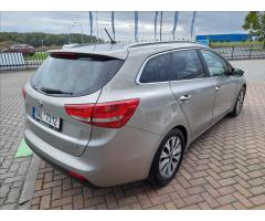 Kia Ceed 1,6 CRDi - 6