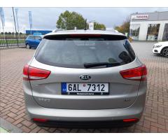 Kia Ceed 1,6 CRDi - 7