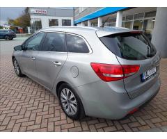 Kia Ceed 1,6 CRDi - 8