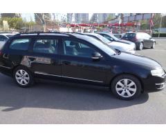 Volkswagen Passat 2.0 TDI 125 KW SPORTLINE DSG - 6