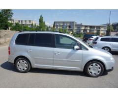 Volkswagen Touran 1.6i Trendline - 9