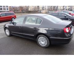 Volkswagen Passat 2.0 FSI 4MOTION HIGHLINE - 9