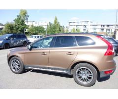 Volvo XC60 T6 Summum AWD ČR ! AUT.! - 10