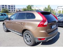 Volvo XC60 T6 Summum AWD ČR ! AUT.! - 11