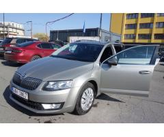 Škoda Octavia 2.0 TDI CR Elegance ČR ! - 11