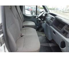 Ford Transit 2,2TDCi 6 míst L1H2 - 11