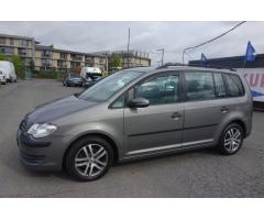 Volkswagen Touran 1.9 TDI 7 místný!! - 12