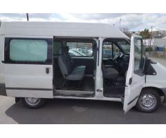 Ford Transit 2,2TDCi 6 míst L1H2 - 13